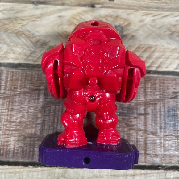 Marvel Avengers #8 Iron Man McDonalds Happy Meal Toy 2020 Red Hulk Buster Figure - Picture 3 of 6